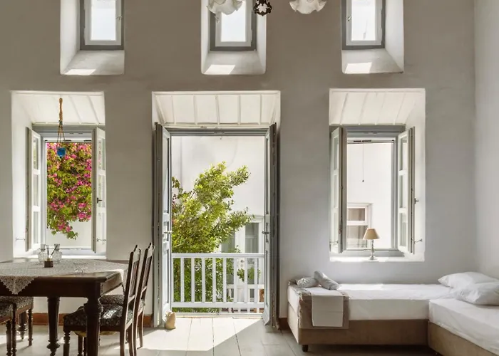 Traditional Residence In Mykonos
